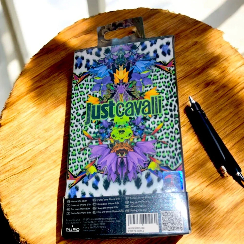 BRAND NEW Just Cavalli Leo Flower iPhone 5/5s Cover - Purple & Green